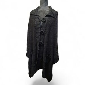 Outdoor Edition By Parkhurst Black Button-Up Women's Sweater/Poncho/Cape